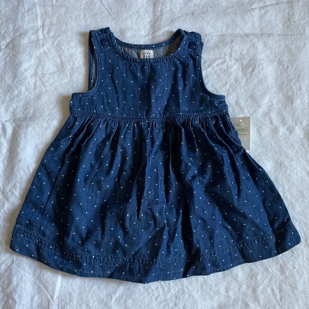 Kids bundles 6/$12— 12/18m baby dress with underwe
